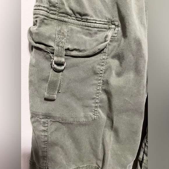 American Eagle Dreamy Drape Super High-Rise Baggy Wide Leg Green Pants Size 14 - Picture 4 of 11